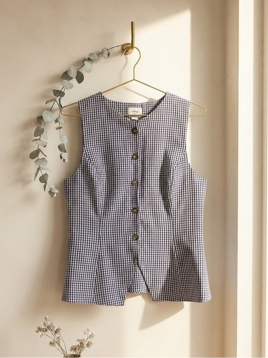 Aritzia Jackets & Blazers - Aritzia Regal Vest Blue and White Gingham cruise Linen